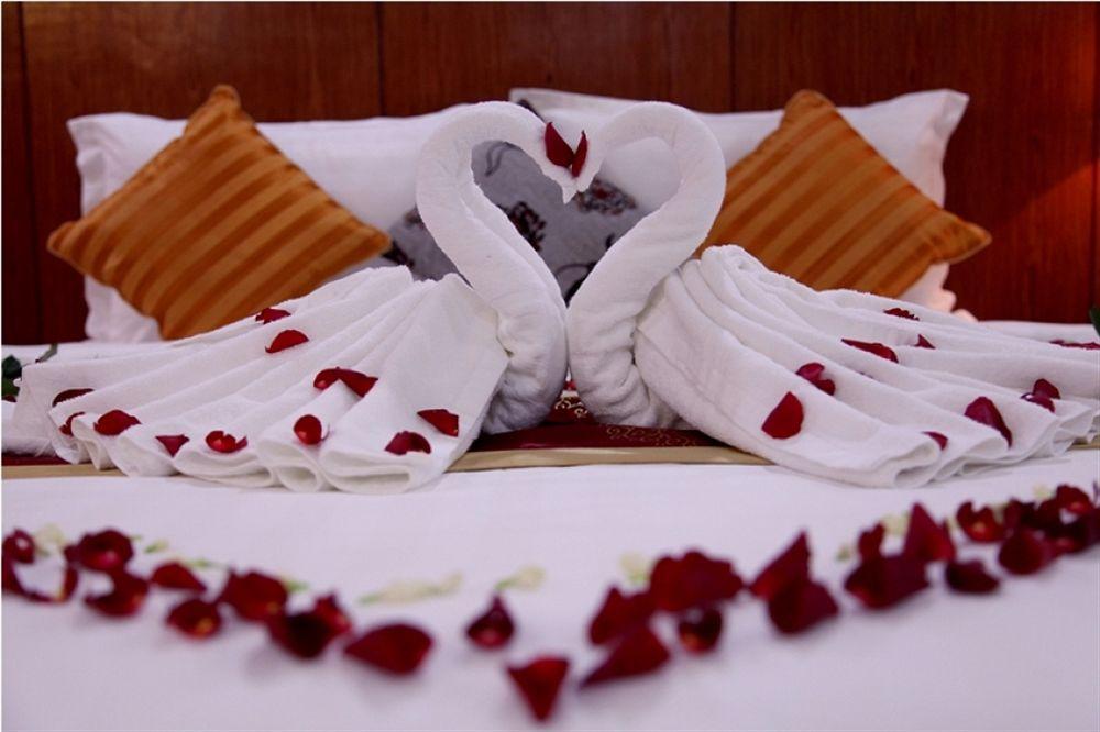 Huang Ting Hotel Phnom Penh Zewnętrze zdjęcie
