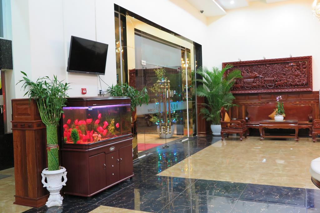 Huang Ting Hotel Phnom Penh Zewnętrze zdjęcie